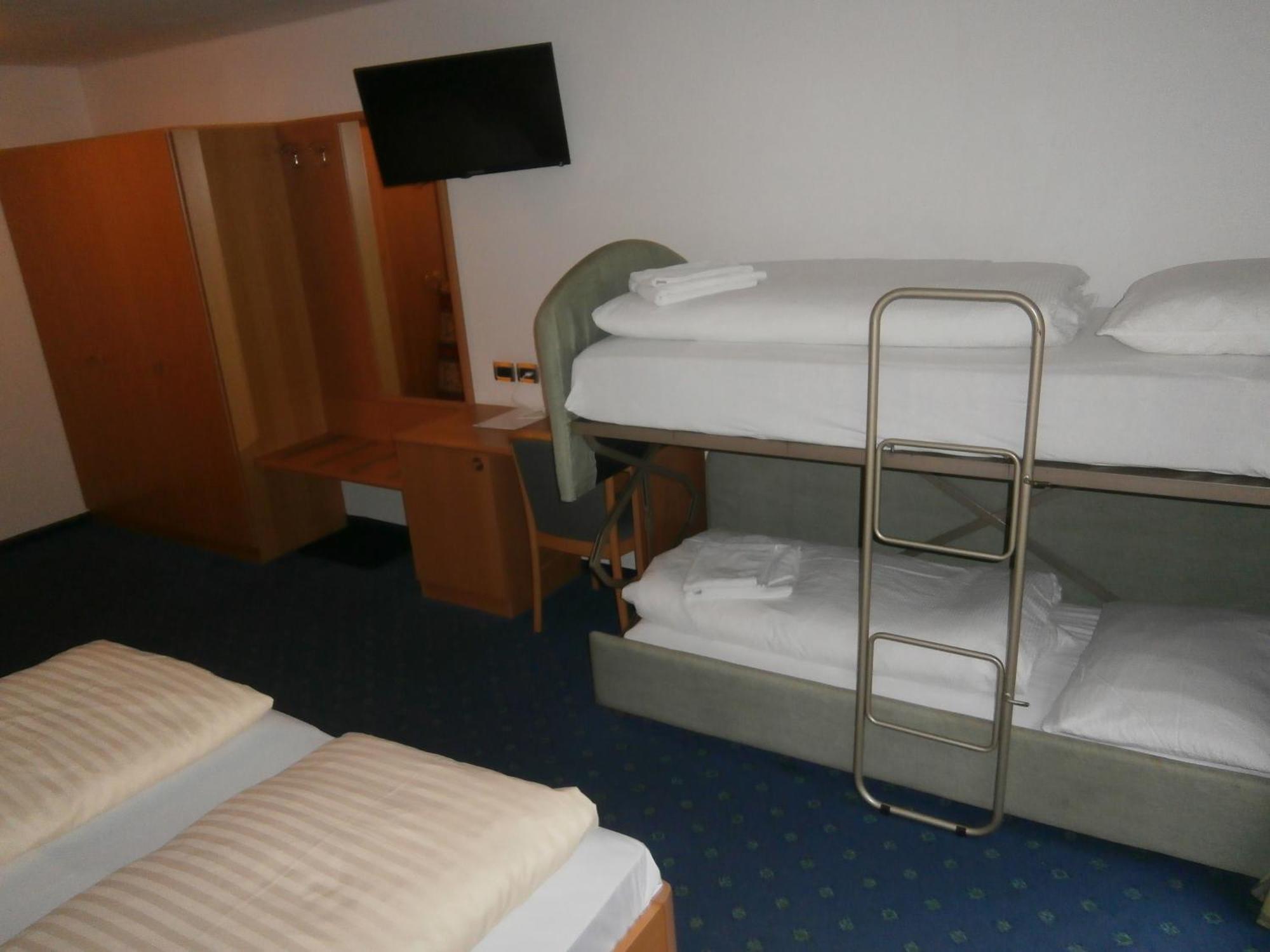 Hotel Schoelzhorn Superior Racines Pokoj fotografie